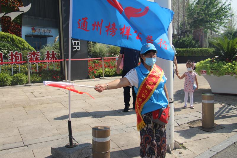 <strong>男女逼操视频网站</strong>